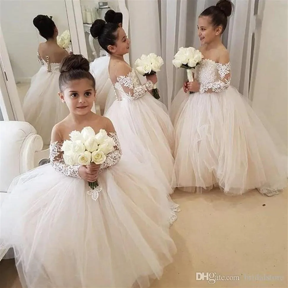 Şık beyaz balo elbisesi çiçek kız elbiseler şeffaf boyun dantel çocuk gelinlik pakistanlı sevimli dantel uzun kollu yürümeye başlayan kızlar pagea214v