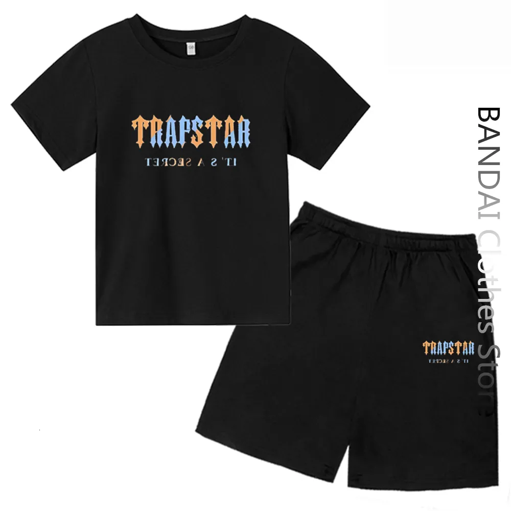 Tshirts Brand TRAPSTAR Tshirt Kids Clothes Boys Tracksuit Sets Harajuku Tops Tee Funny Hip Hop Color T ShirtBeach Casual Shorts Set 230803