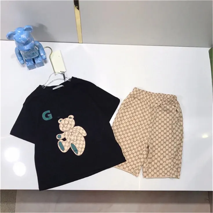 Tracksuits KIds Clothes designer Sets Baby Short sleeve suit 2pcs round neck tees and multi color patchwork shorts New product size 90cm-160cm G15