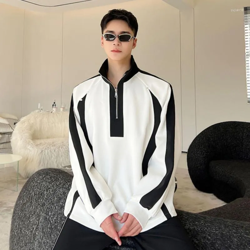 Felpe con cappuccio da uomo SYUHGFA Coreano Chic da uomo Collare alla coreana Rivetto Felpa Trendy Allentato Maschile Colore a contrasto Pullover Top 2023 Primavera