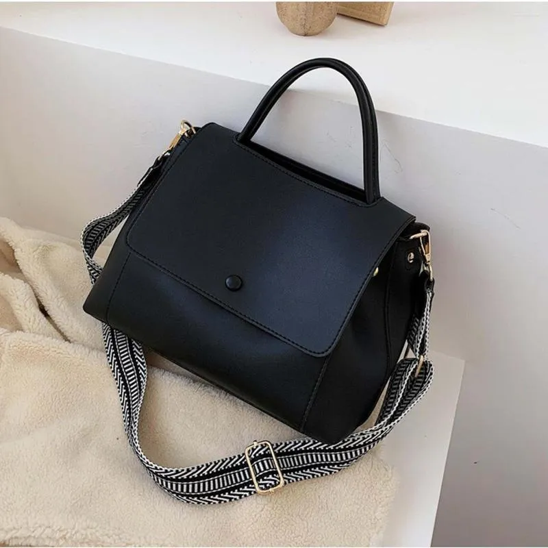 Bolsas de cintura feminina casual grande capacidade 2023 bolsas de ombro moda bolsas de couro de cor sólida senhoras bolsos internos estilo