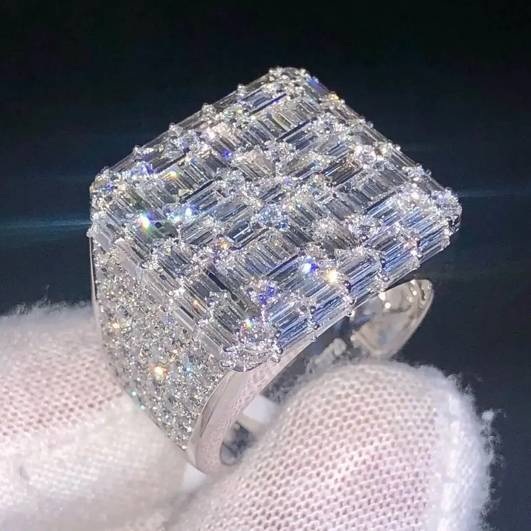 Кольца кольца кольца Men's Ice Out Кольцо с настоящим золотым вилкой набор меди CZ Stone Hip Hop Fashion Dewelry Trend 230724
