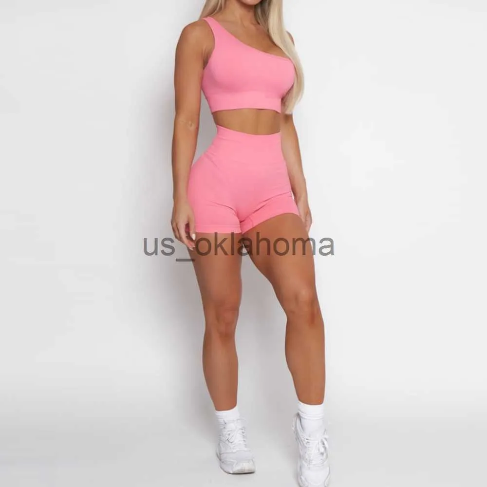 Yoga Outfit New Scrunch Butt Shorts Set pour femmes Ensembles de yoga sans couture Workout Gym Vêtements Fitness Sportswear Femmes Summer Gym Sets J230725