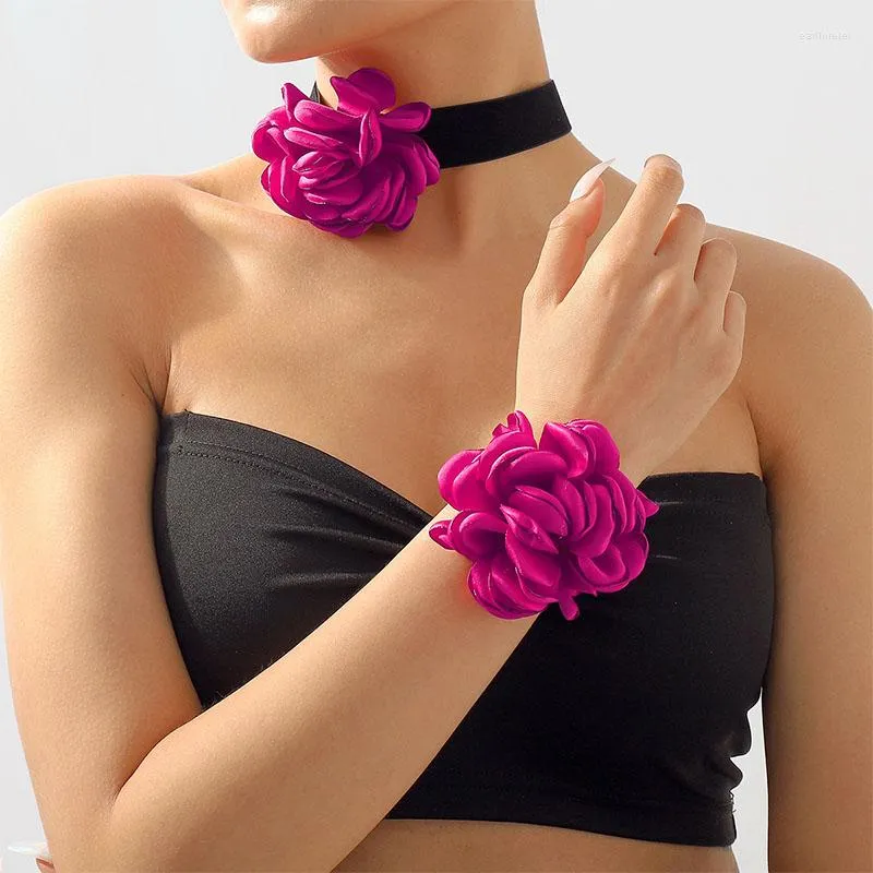 Colar Brincos Conjunto Design Retro Pulseira De Flanela Rosa Para Mulheres Temperamento Elegante Festa Presente Moda Jóias ES002