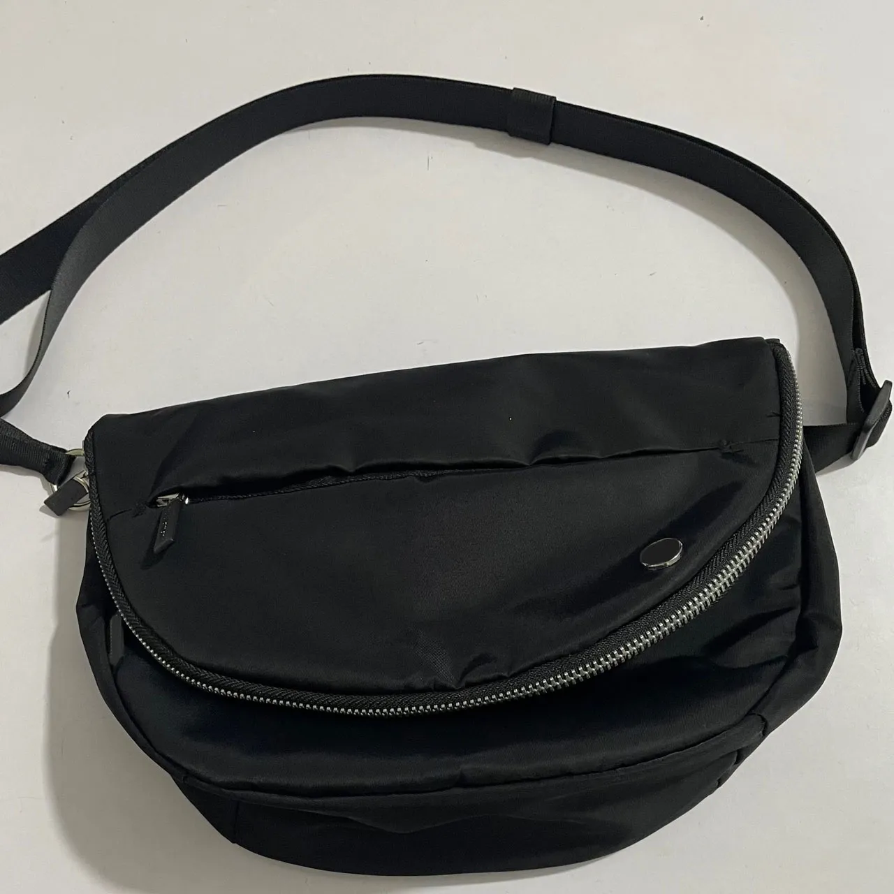 حقيبة المهرجان 5L/2L فتحة عرضية Crossbody حقيبة ميكرو أكياس ميكرو أكياس رسول تحتوي على حزام قابل للتعديل