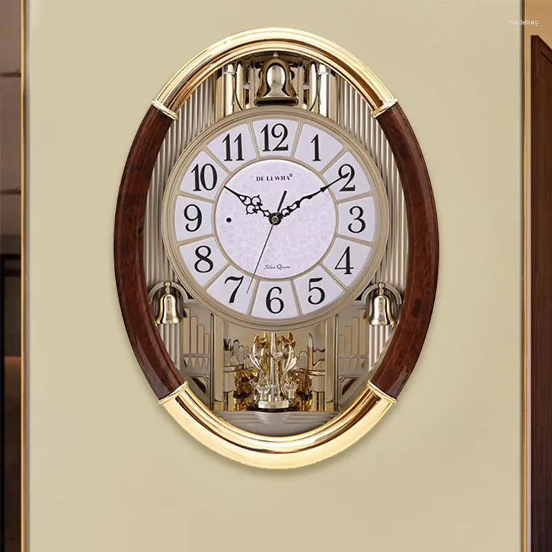 Relojes de pared Sala de vida europea Luxury Modern Swingable Relojes Creative Vintage Music Ornament Decoración del hogar
