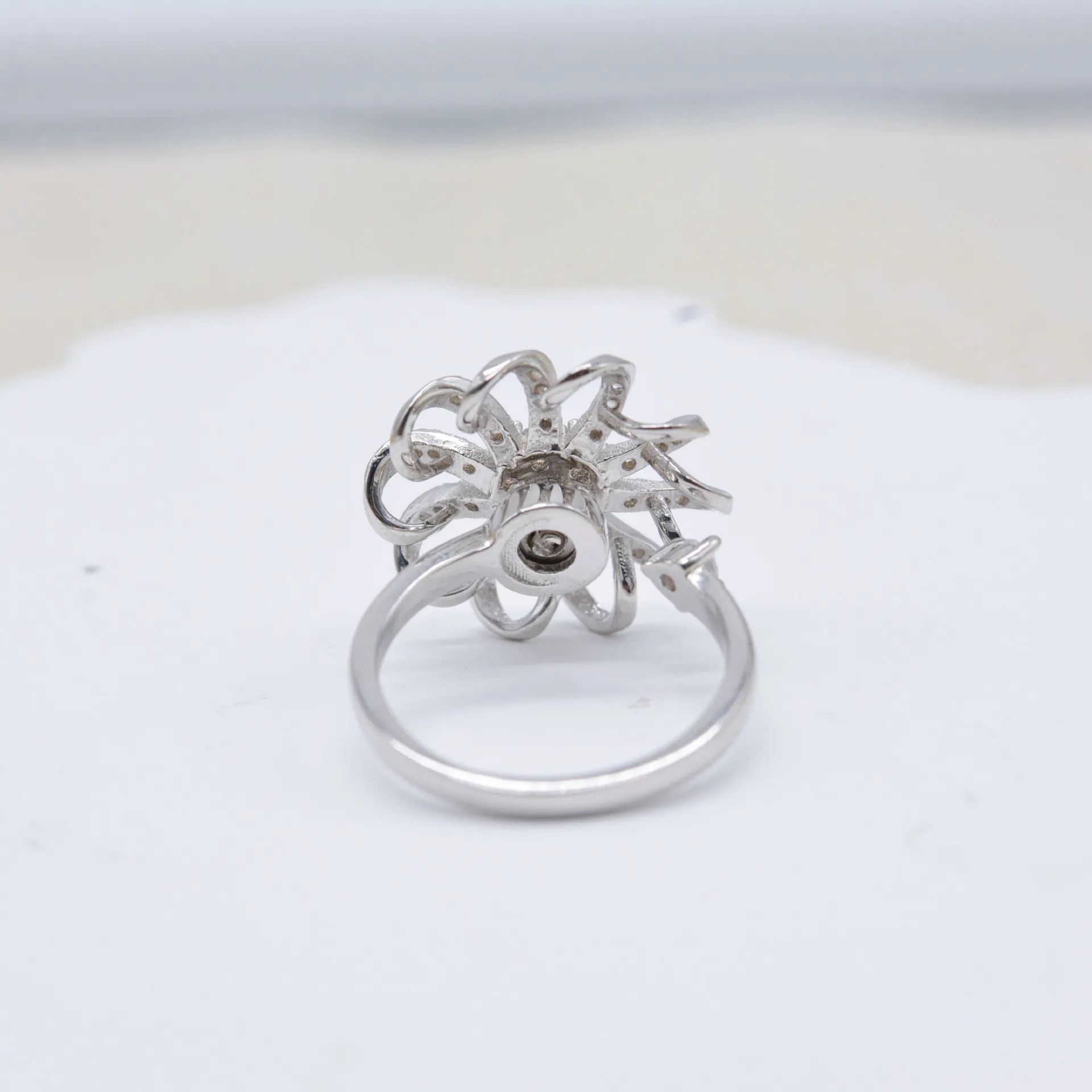 Japon, Corée du Sud, Europe et États-Unis vente chaude S925 mode en argent sterling motif irrégulier bague ouverte femme