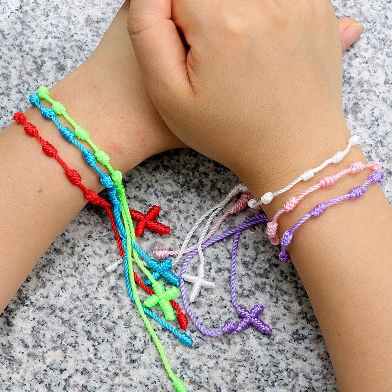 Braccialetti con ciondoli Nodi fatti a mano Bracciale con cordino colorato rosso per la protezione degli amanti Amuleto fortunato e amicizia Bracciale con corda intrecciata