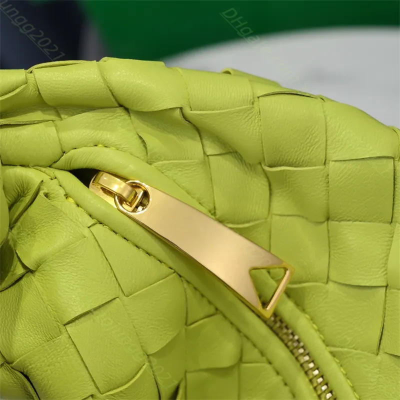 High quality armpit shoulder bag Fashion woven leather handbag Luxury designer Moon shaped medium bags Women