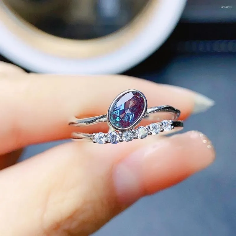 Küme halkaları benzersiz oval kesim 4x6mm Alexandrite nişan yüzüğü Vintage Haziran Doğum Taşı 925 STERLING Gümüş Düğün Sözü