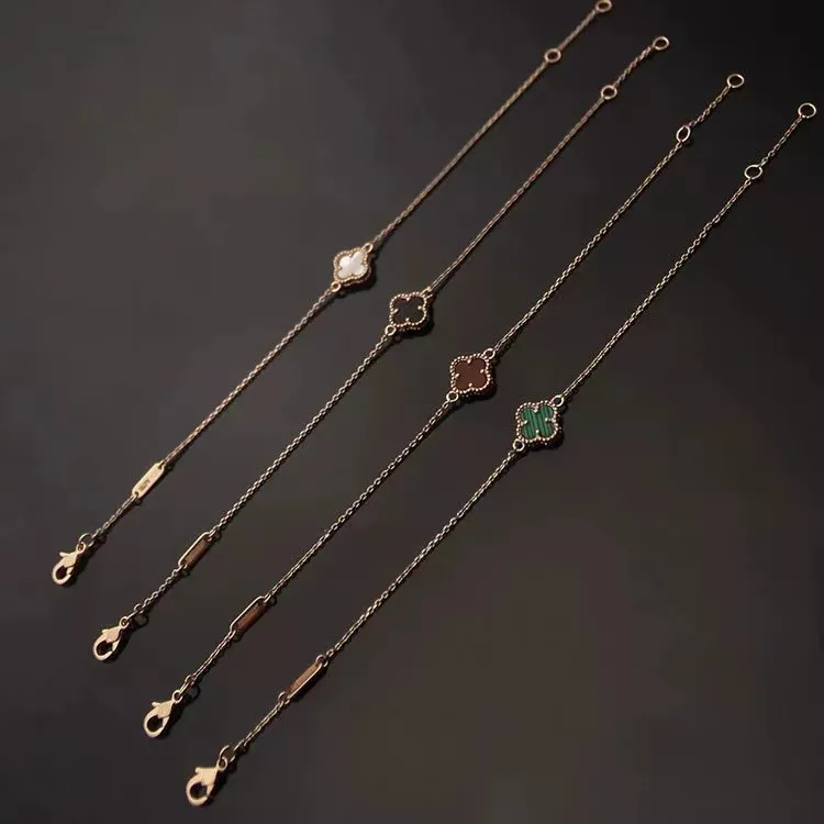 Роскошные мужчины и женские дизайнерские браслет мода простые одноцветные браслет с четырьмя листьями 316L титановые стальные браслеты украшения
