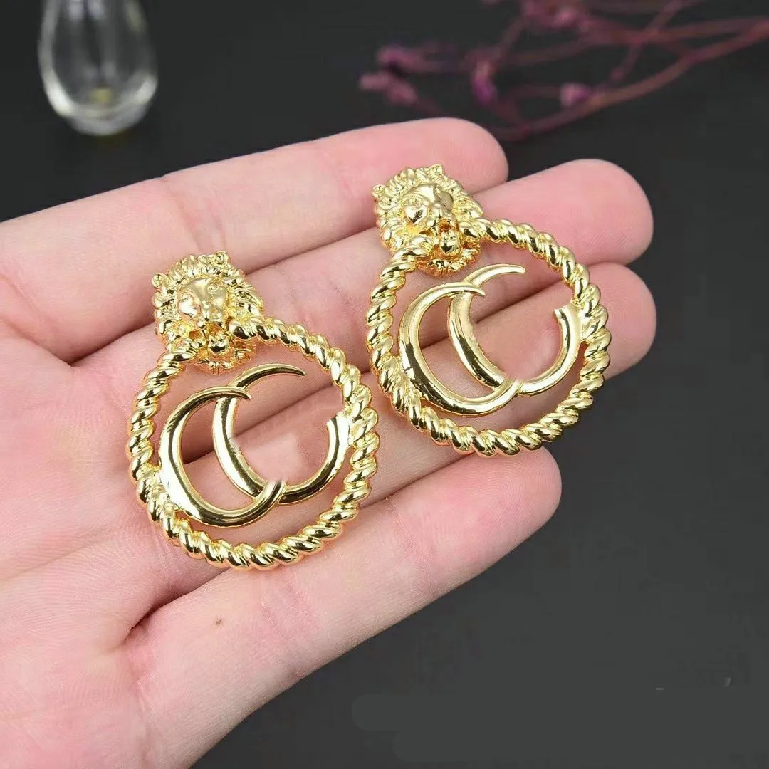 Fashion Retro Earring Designer Jewelry Women Charm Stud Gold Earrings Brand Letter Earrings Jewelry Accessories