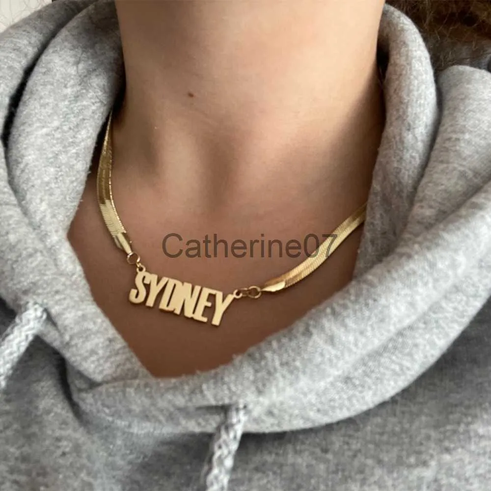 Pendant Necklaces KristenCo Custom Snake chain Necklace Name Necklace Personality Nameplate Necklace Jewelry Gift for Women Mom Girl J230725