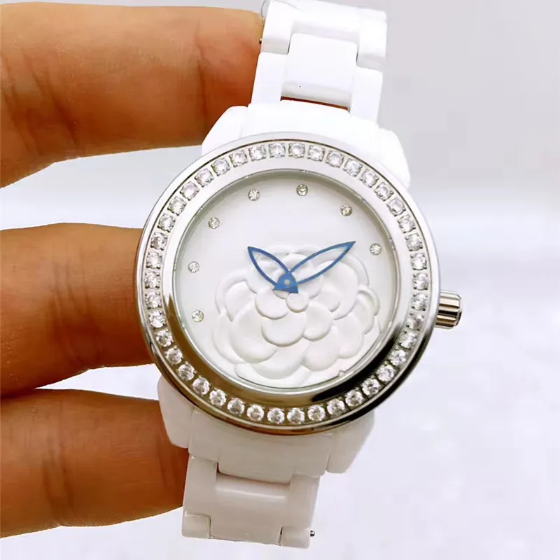 Bekijk damesmode casual horloges van hoge kwaliteit designer luxe quartz-batterij keramische 35 mm horloges