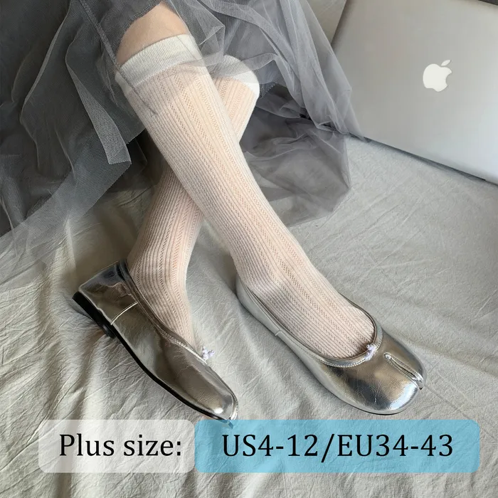 Chaussures Habillées IPPEUM Femmes Argent Tabi Chaussures Split Toe Flats Mary Janes Designers Chaussures Plus La Taille 44 Mocassins Lolita Dress Ballets 230724