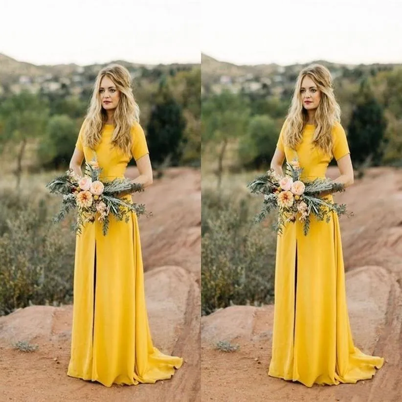 2020 Elegante Amarelo Country Vestidos Damas De Honra Middler Fenda Com Mangas Longas Festa De Formatura Vestido De Festa Formal Barato Personalizado 255t