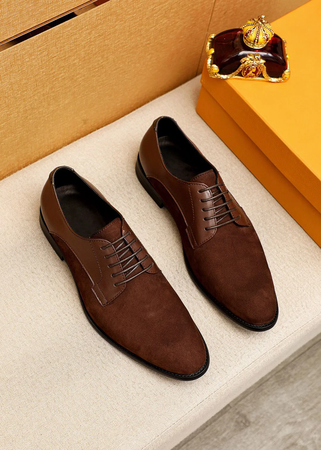 2023 Men Dress Shoes Formal Suit Breathable Flats Classical Brand Business Oxfords Male Designer Party Wedding Flats Size 38-46