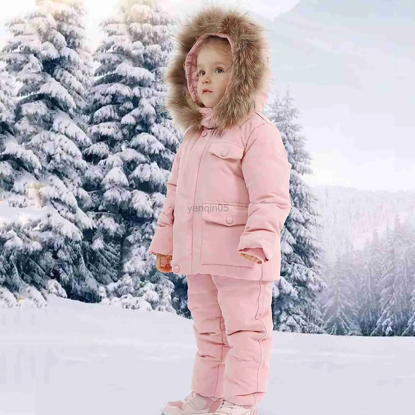 Manteau en duvet Bébé Garçons Habits de neige d'hiver 2 pièces Veste en duvet de canard blanc avec pantalon à bavette à capuche en fourrure Filles Chaud -30 degrés Coupe-vent Porter HKD230725