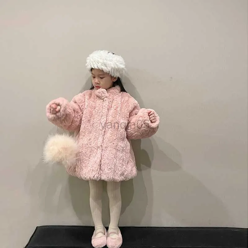 Down Coat 2023 Autumn Winter Children Girls Girls Cotton Tjock fluffig varm ytterkläder Löst mjuk Turtleneck Toddler Girls Outfit HKD230725