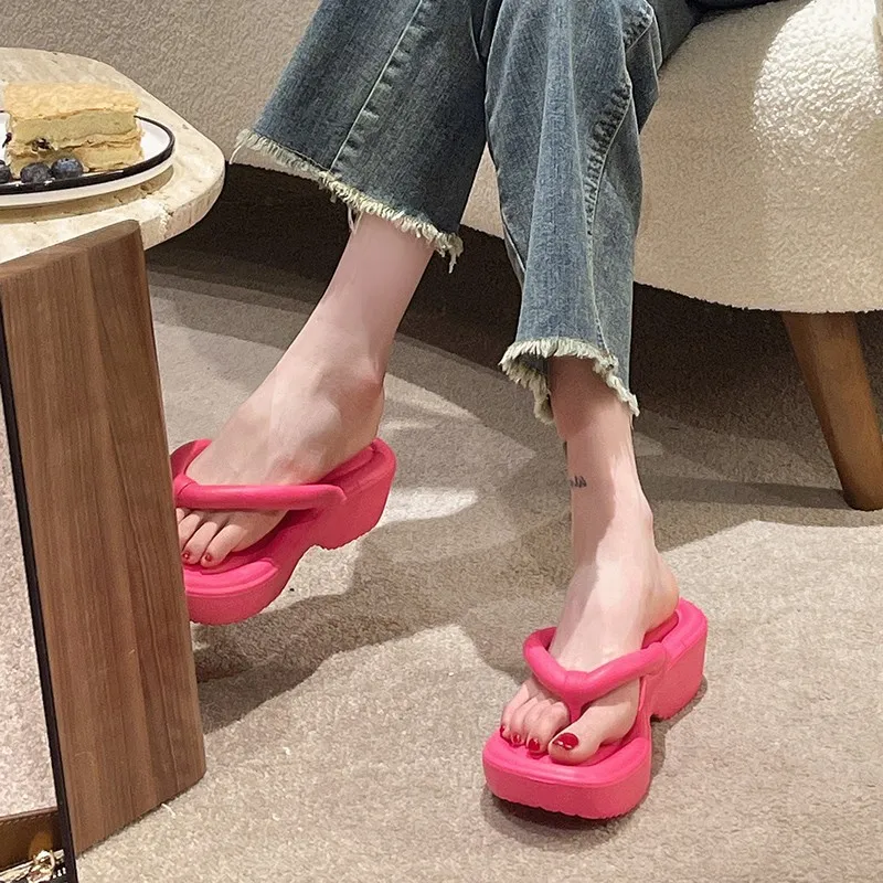 Thick soled EVA slippers womens summer fashion feeling of Cloud Soft Korean Platform heels wear slip proof flip flops Sandal free shipping Pink White