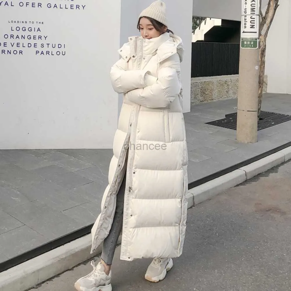 Kvinnor ner parkas högkvalitativa kvinnor vit anka ner hoodie jacka vinter huva lång överrock ankel längd mode supertjockna varm snö slitage hkd230725