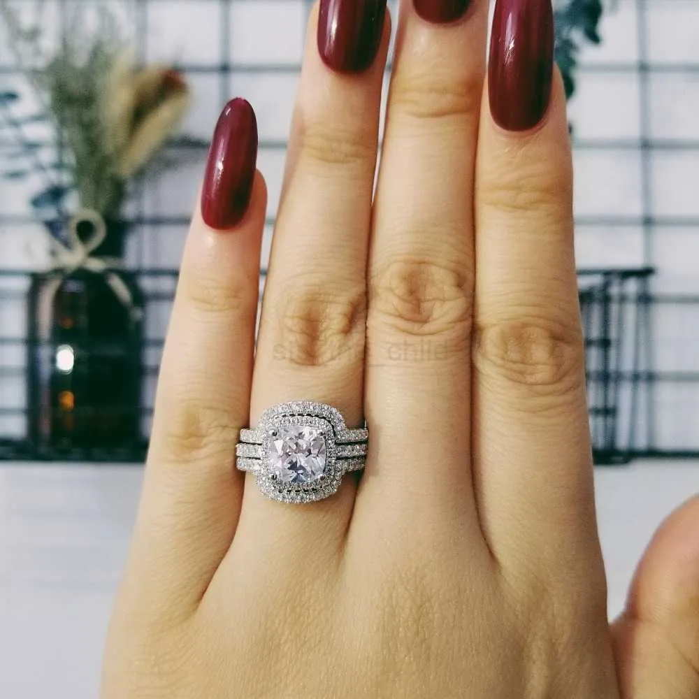 1 Gram Gold Forming Om Stunning Design Superior Quality Ring For Men -  Style B060 at Rs 2240.00 | Gents Gold Ring, पुरुषों की सोने की अंगूठी -  Soni Fashion, Rajkot | ID: 2849097810255
