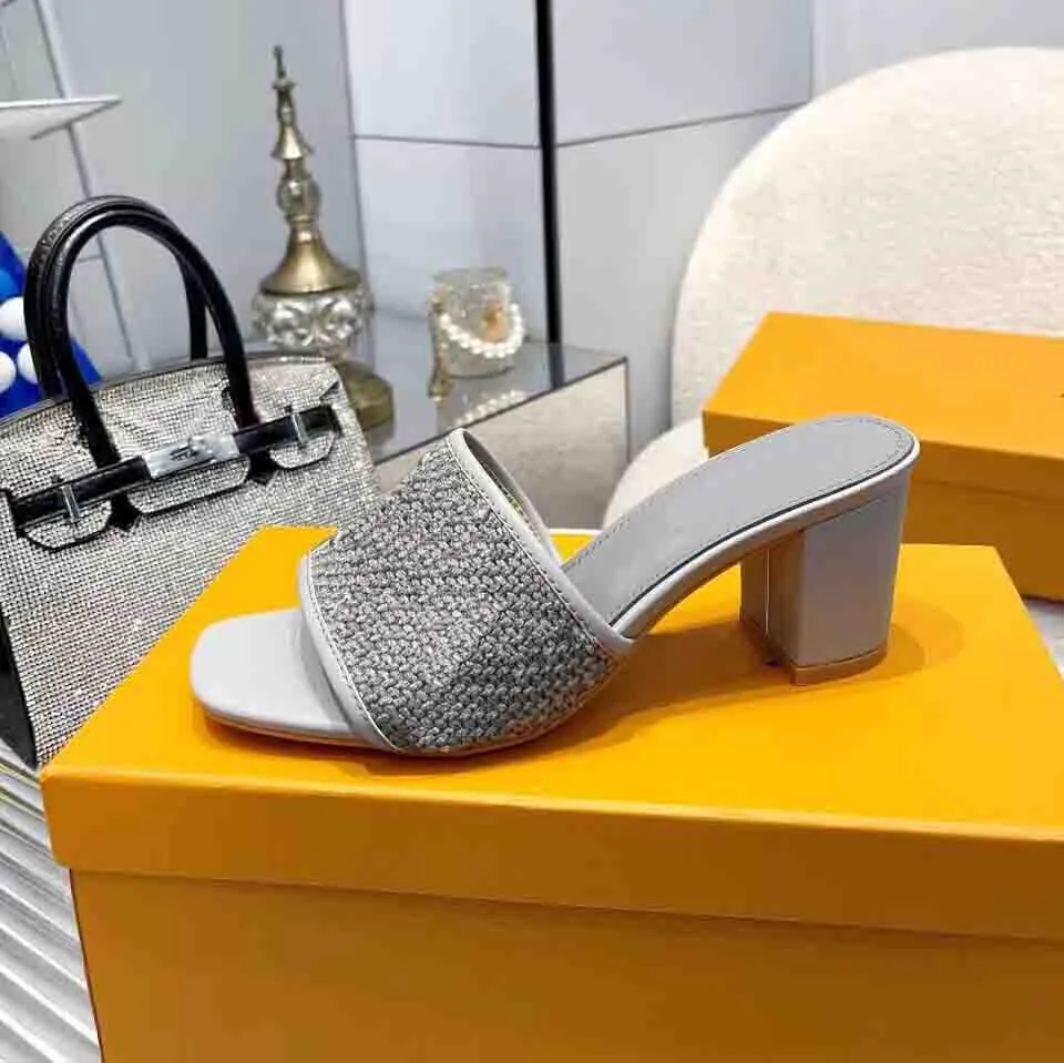 Luxury designer women sandal slipper slide Revival mule block heeled genuine leather shoes Fashion Beach Shoes Leather Slingback Slipper black white blue 35-43Box