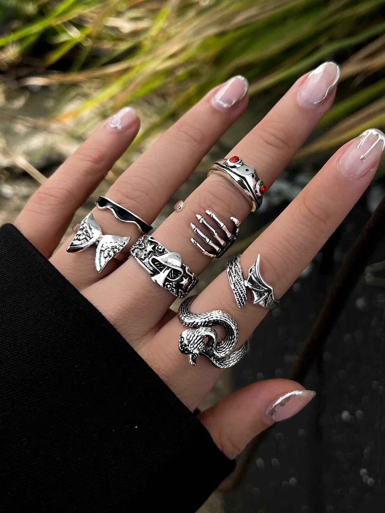 Snake skeleton sale ring