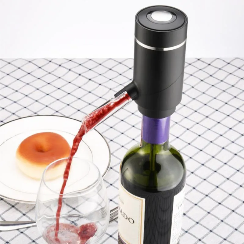 Wine Glasses Electric Decanter USB Charging Automatic Pourer Red Aerator Party Drinks Dispenser Kitchen Bar Sober Accessories 230725