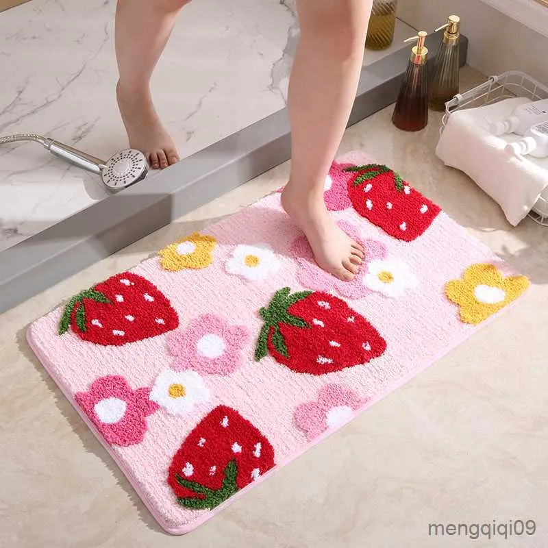 Mattor Söta jordgubbar Tufted Bath Mat Pink Sweet Girls Soft Plush Home Decor Mattor Bedrumsmatta utan halkhall Ingångsdörrat R230726