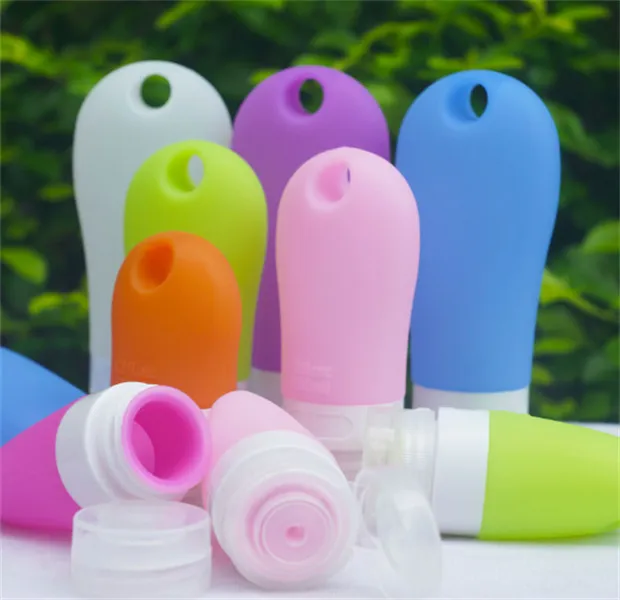 wholesale Silicone 38 ML 60 ML 90 ML Réutilisable Portable Mini Taille Bouteille D'alcool Petite Taille Voyage Désinfectant Pour Les Mains Bouteille avec Porte-Crochet Porte-clés JL1691