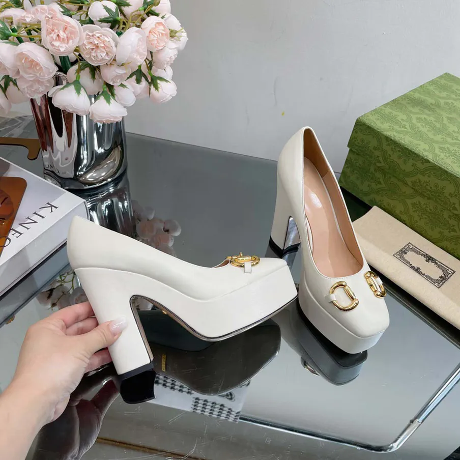 Classici Luxury Brand Sandali Scarpe firmate Fashion Slides tacchi alti Broccato floreale Scarpe da donna con tacco alto in vera pelle Sandalo di top99 S386 003