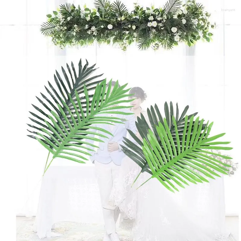 Decorative Flowers 12pcs/Lot Artificial Tropical Plants Fake Palm Leaves Tree Branch Plastic Greenery Potted Bonsai Leaf Home Garden Wedding