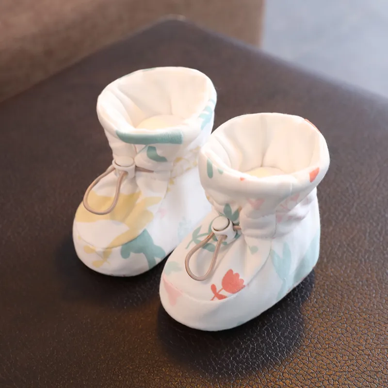 最初の歩行者春と秋の赤ちゃんの靴ソフトボトムソックス男性女性生まれた赤ちゃん足保護01歳幼児3月230726