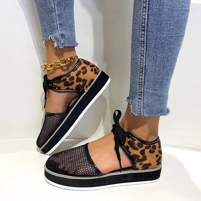 Scarpe eleganti Sandali da donna Moda Mesh traspirante Appartamenti con stampa leopardata Casual Hollow Light Lace-up Beach Zandalias De Mujer