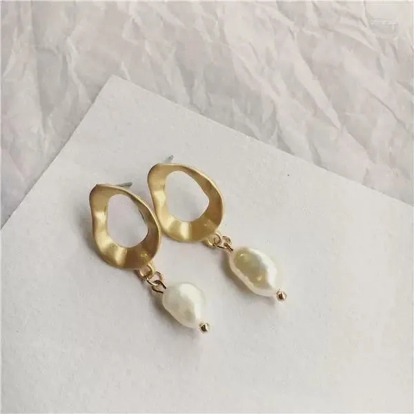 Dangle Earrings Korean Brand Freshwater Pearl Alloy Pendant Memale Models2023ファッション幾何学イヤリングジュエリーボヘミアン