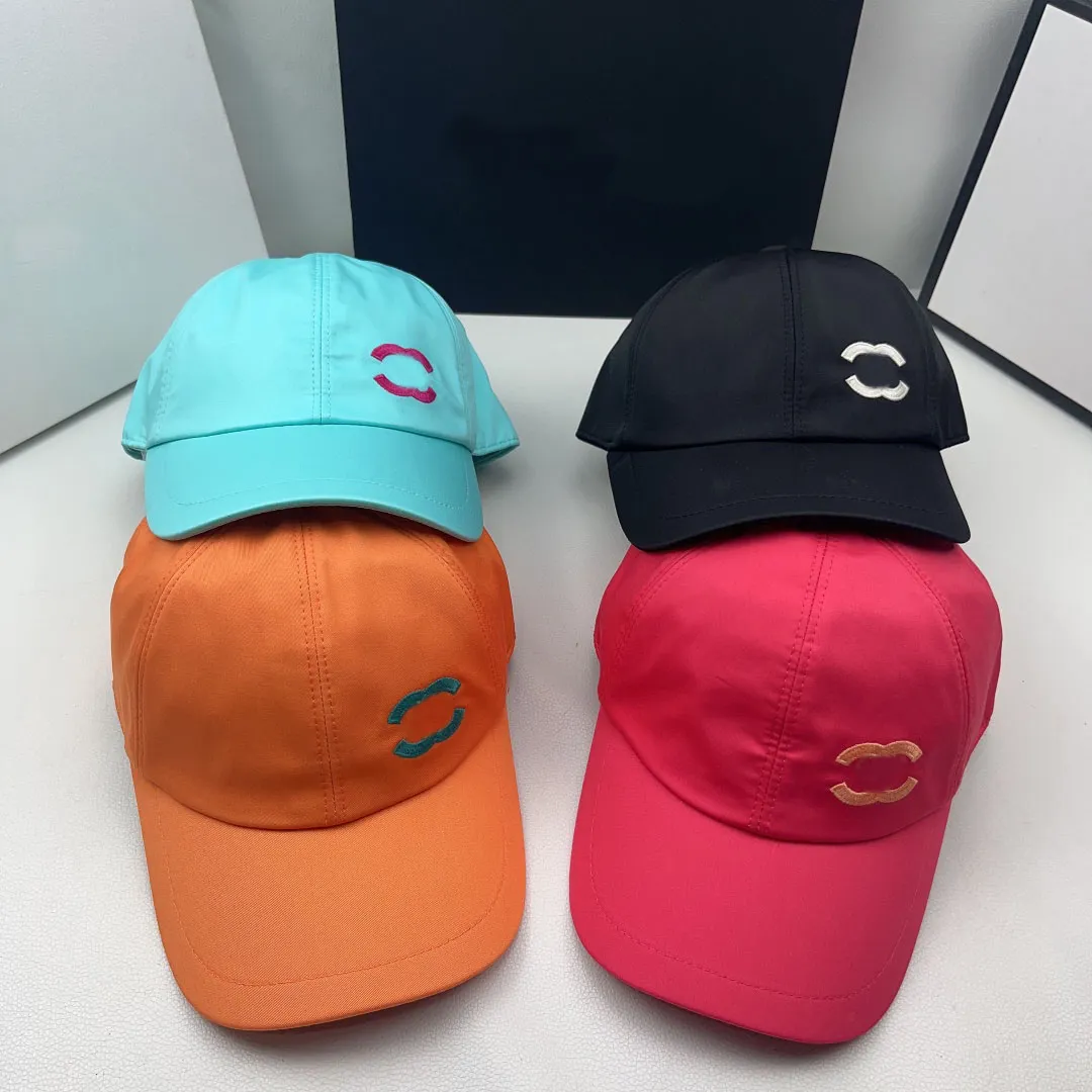Designer Baseball Caps Caps Hats for Men Woman Adatto Cappello Lettere Brand Stampa Remodery Solido Colore Summer Sunhats Outdoor Hatband regolabile