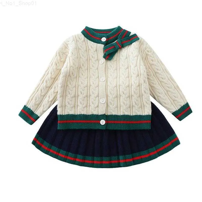 Kläduppsättningar Kläduppsättningar Spring Autumn 2023 Girls Fashion Sticked 2st Casual Sweater Coat kjol Boutique Outfits Baby Girl Winter Clothes Z230726