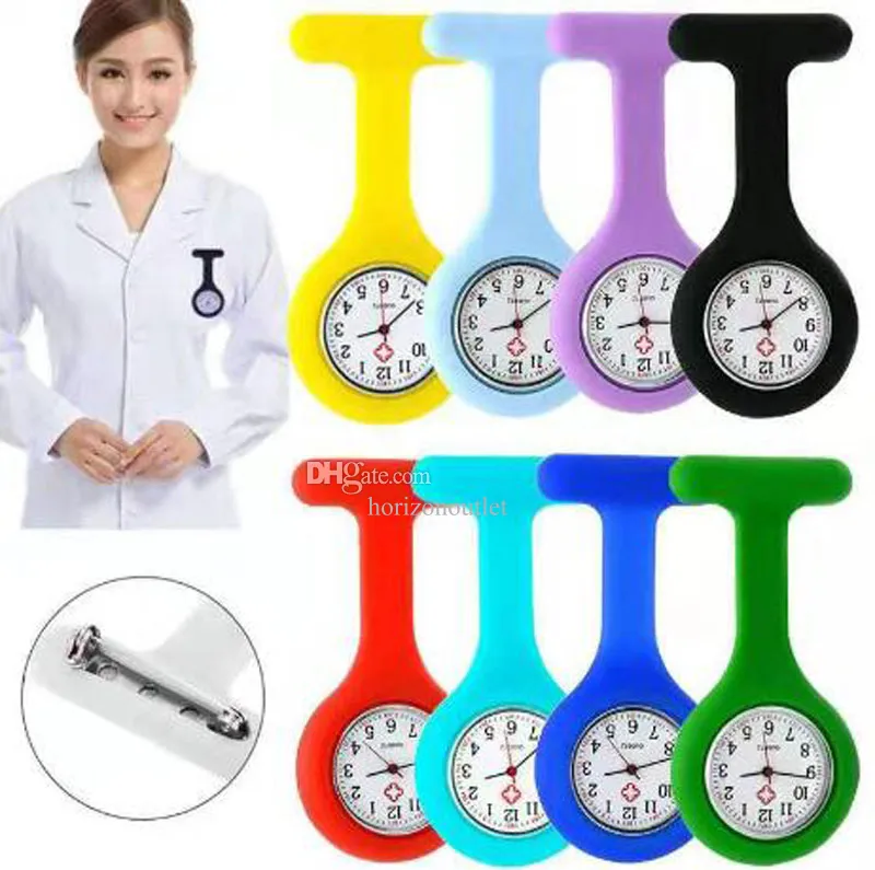 Presente de Natal Enfermeira Assistir Medical Silicone Clip Pocket Fashion Broche Brooch Capa Túnica Doctor Silicone Quartz Aferiente de lapela de enfermagem com relógios de segunda mão