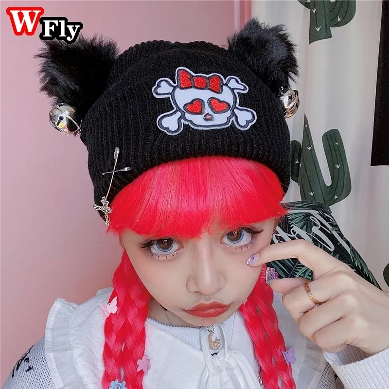 Beanie/Kafatası Kapakları Y2K Harajuku Goth Lolita Kadın Kızlar Punk Kafatası Siyah Beanie Şapkalar Sevimli Kedi Kulakları Tasarım Kış Sıcak Örgü Caps Street Giyim 230725