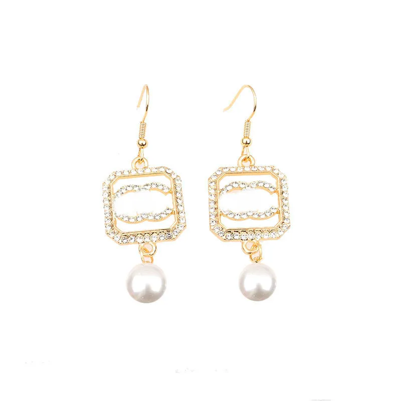 Orecchini A Lampadario In Argento Sterling Con Nappe Lunghe E Strass - Elettra Donna E Ragazza