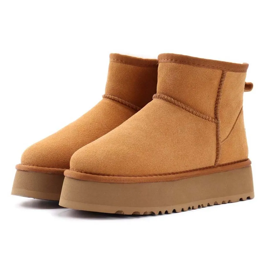 Australian Classic Brand Mini Snow Ugg Boots, Winter Women  display picture 1