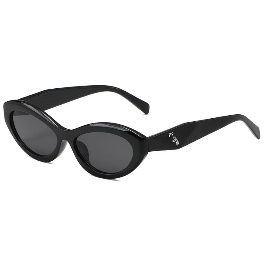 Designer zonnebril Klassieke brillen Goggle Outdoor strandzonnebril voor man vrouw Mix 6 kleuren Optioneel driehoekige handtekening 26zs