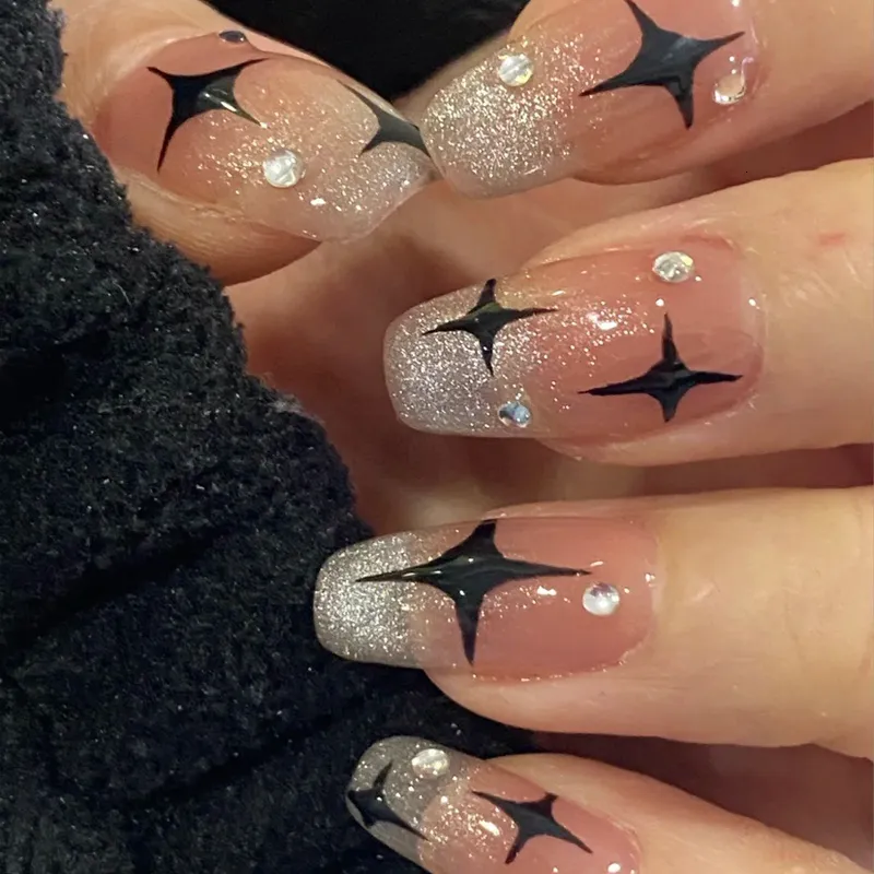 Pegatinas Calcomanías Negro Blanco Estrella 3D Nail Art Pegatinas Brillo Láser Plata Oro Estrella Transferencia Calcomanías para uñas Autoadhesivo Láminas deslizantes Decoración 230726