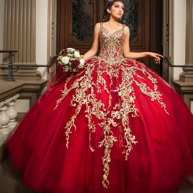 Robe de luxe rouge Quinceanera, robe de soirée princesse en dentelle dorée, sans manches, bretelles Spaghetti, 2024