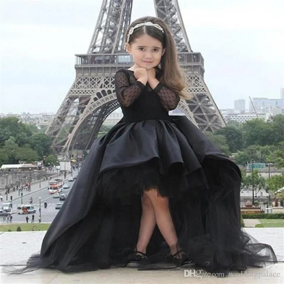 Robes de reconstitution historique noires pour les petites filles à manches longues salut bas robes de demoiselle d'honneur enfants robes d'anniversaire de bal251651562065