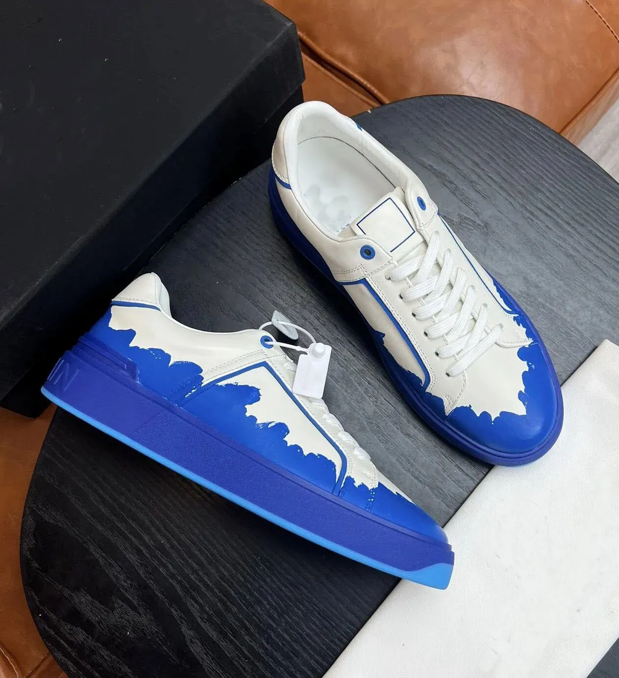 White Leather Low-Top Sneakers with Blue Graffiti Detail Lanvin Graffiti detail leather sneakers - White  main image 2