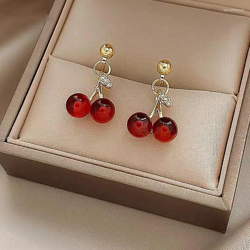 Dangle Boucles D'oreilles 2023 Tempérament Femmes Rouge Cerise Convient Pour La Personnalité En Acier Inoxydable Charme Bijoux