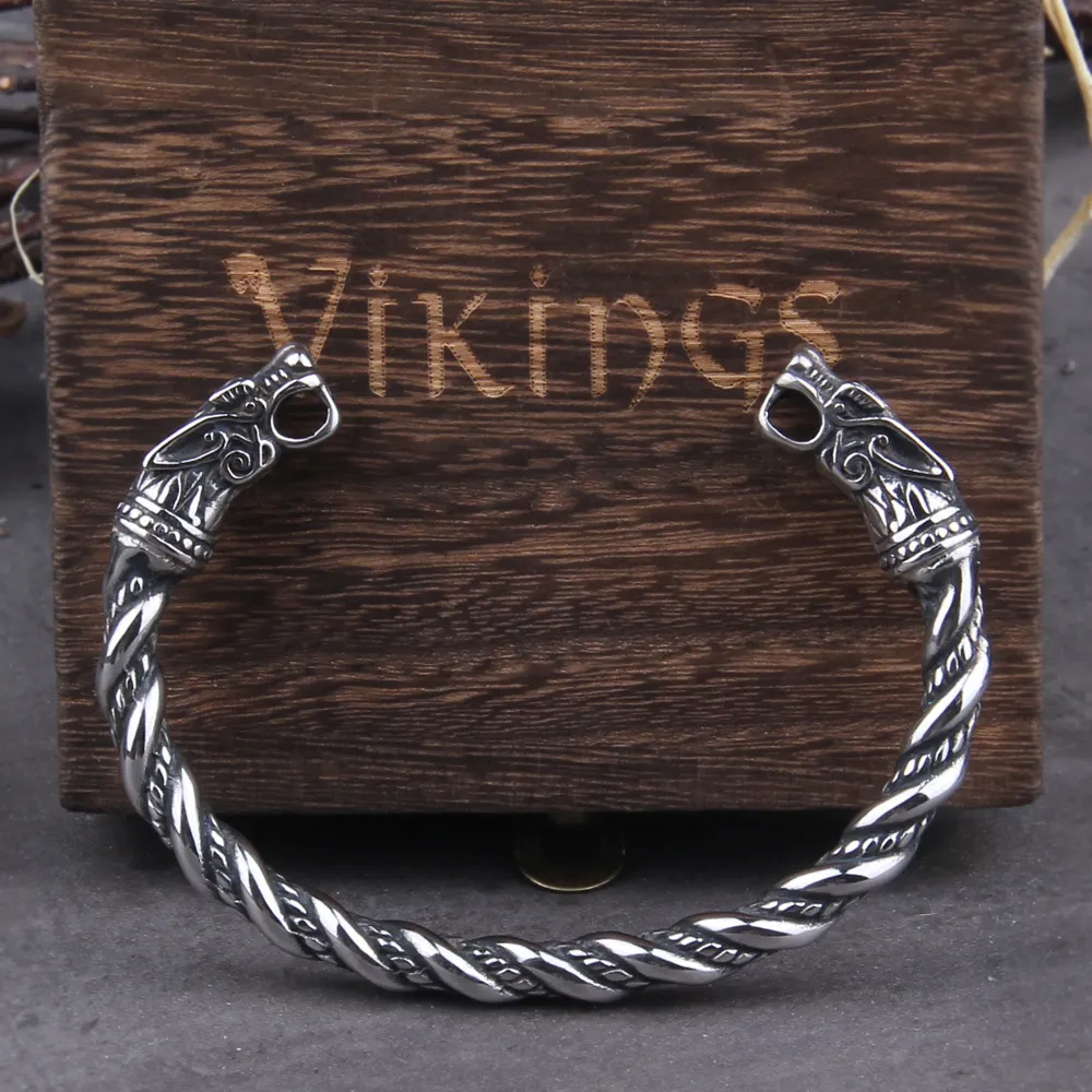 Brazalete vikingo de acero inoxidable hecho a mano para hombre, nudo celta,  caja de madera, 7