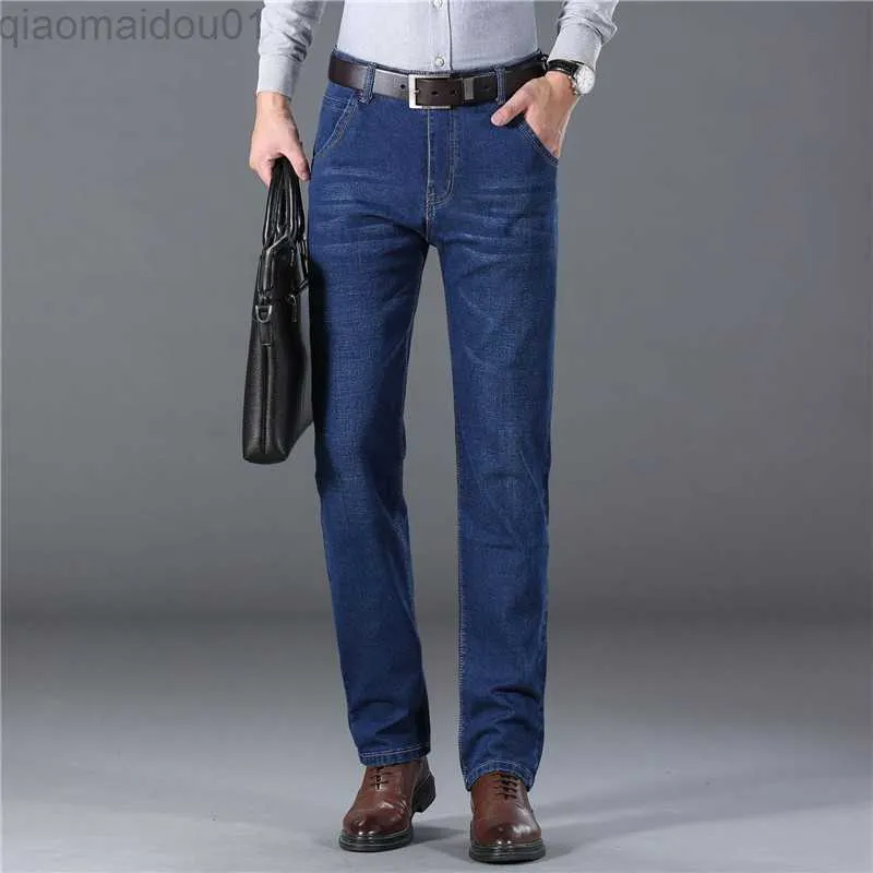 Pantaloni da uomo Pantaloni jeans da uomo Jeans casual dritti da uomo nuovi Pantaloni in denim elastico moda Pantaloni elastici maschili blu scuro Plus Size 29-42 L230727